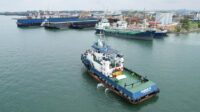 HAIS-tug-n-barge.jpg